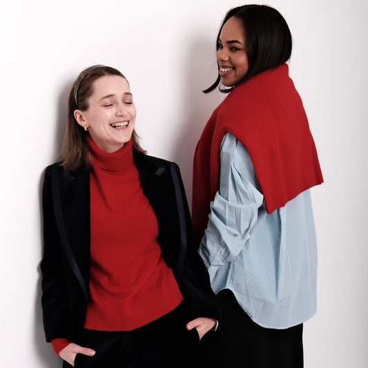 Cashmere Anne Poloneck - Red