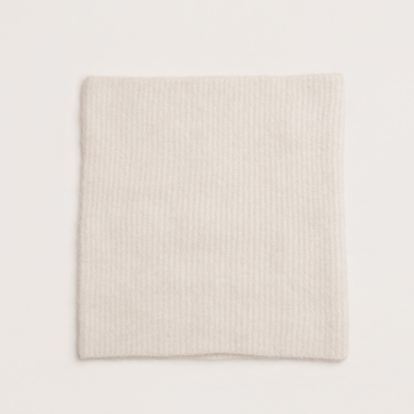 Alpaca Snood - White